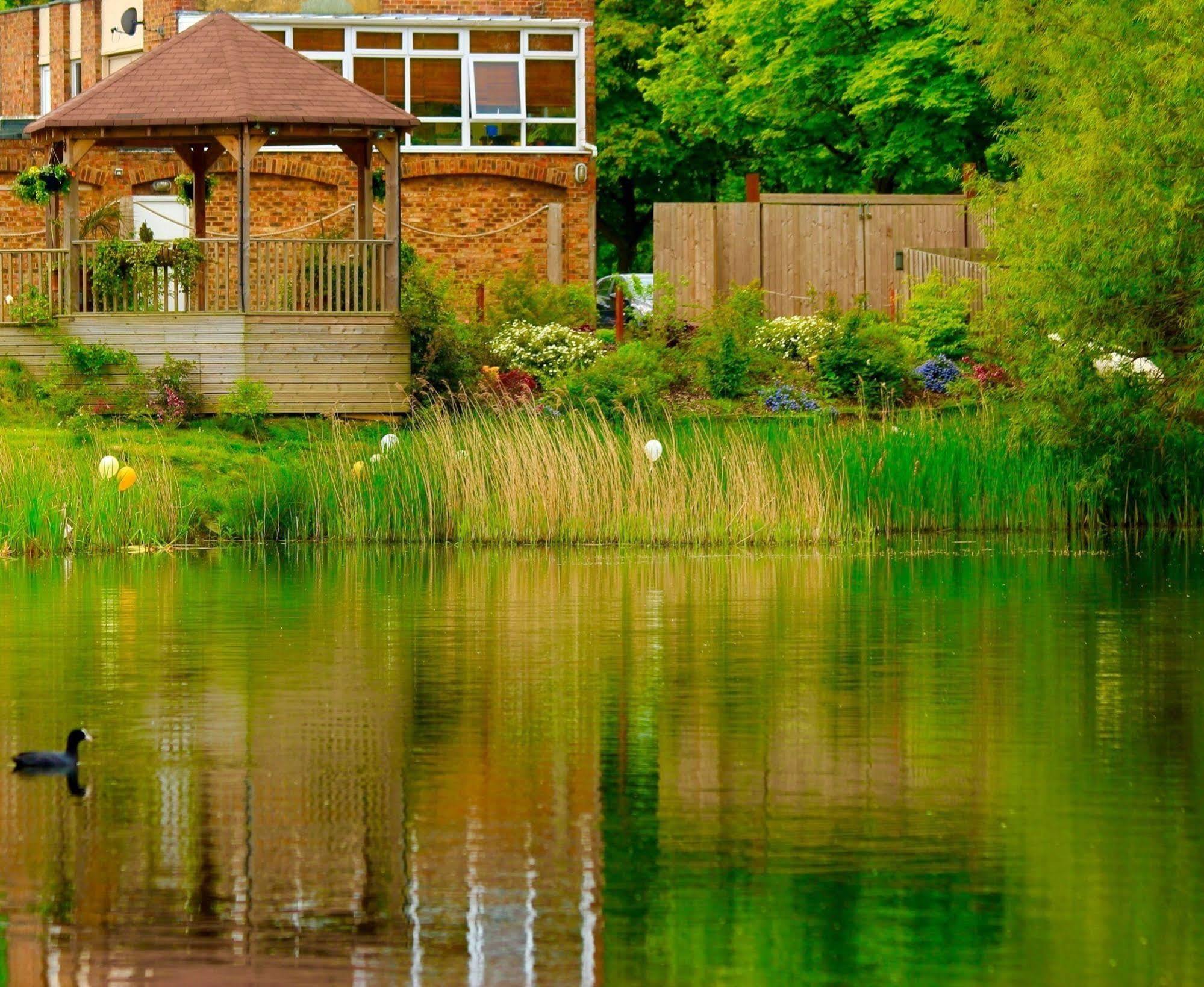 Inn On The Lake Gravesend Eksteriør billede